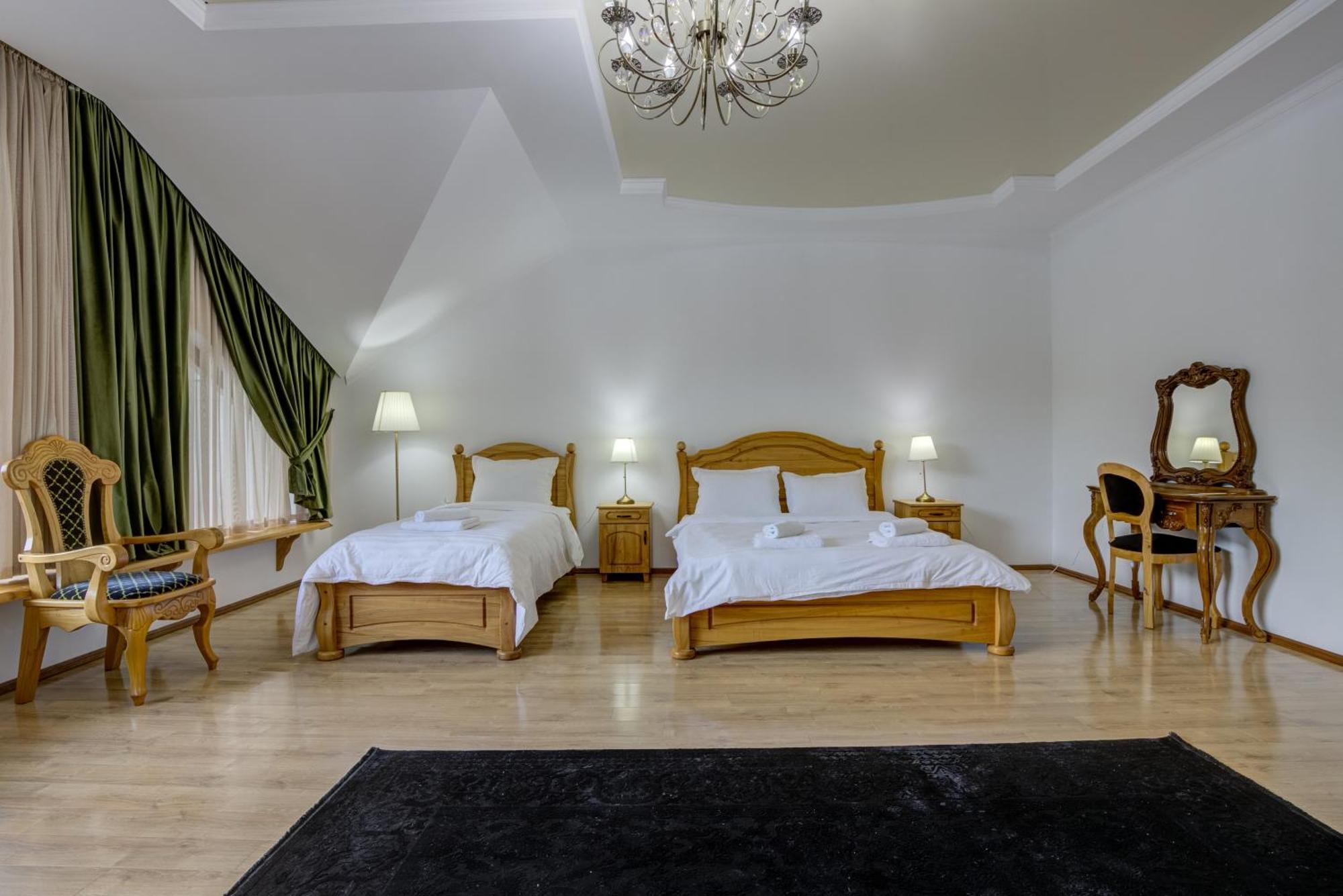 Mountain View Hot Spring Resort Kara-Bulak Екстериор снимка